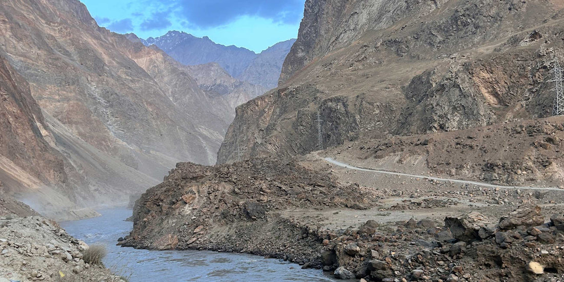 Pamir Highway Lucky Strike – Part I: From Dushanbe to Ishkashem