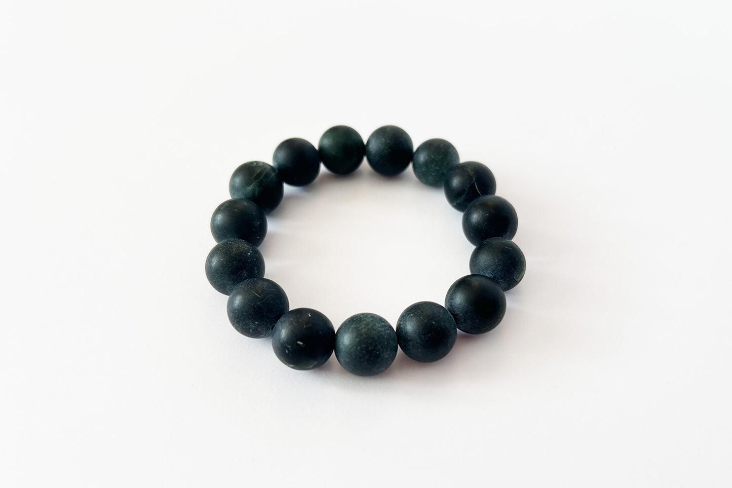 Black jade bead bracelet (10mm beads)