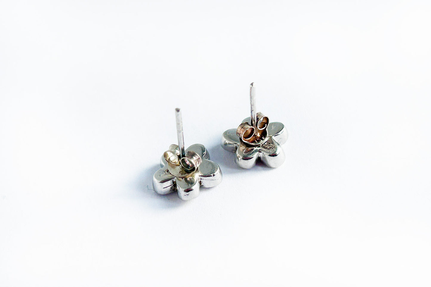Opal stone sterling silver flower stud earrings